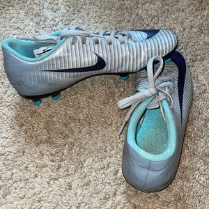 Nike mercurial Cleats